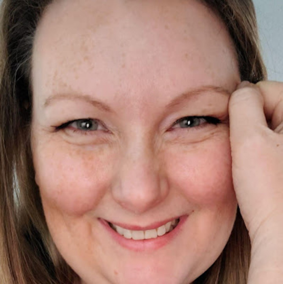 Meet your Posher, Colette - Picture 1 of 1